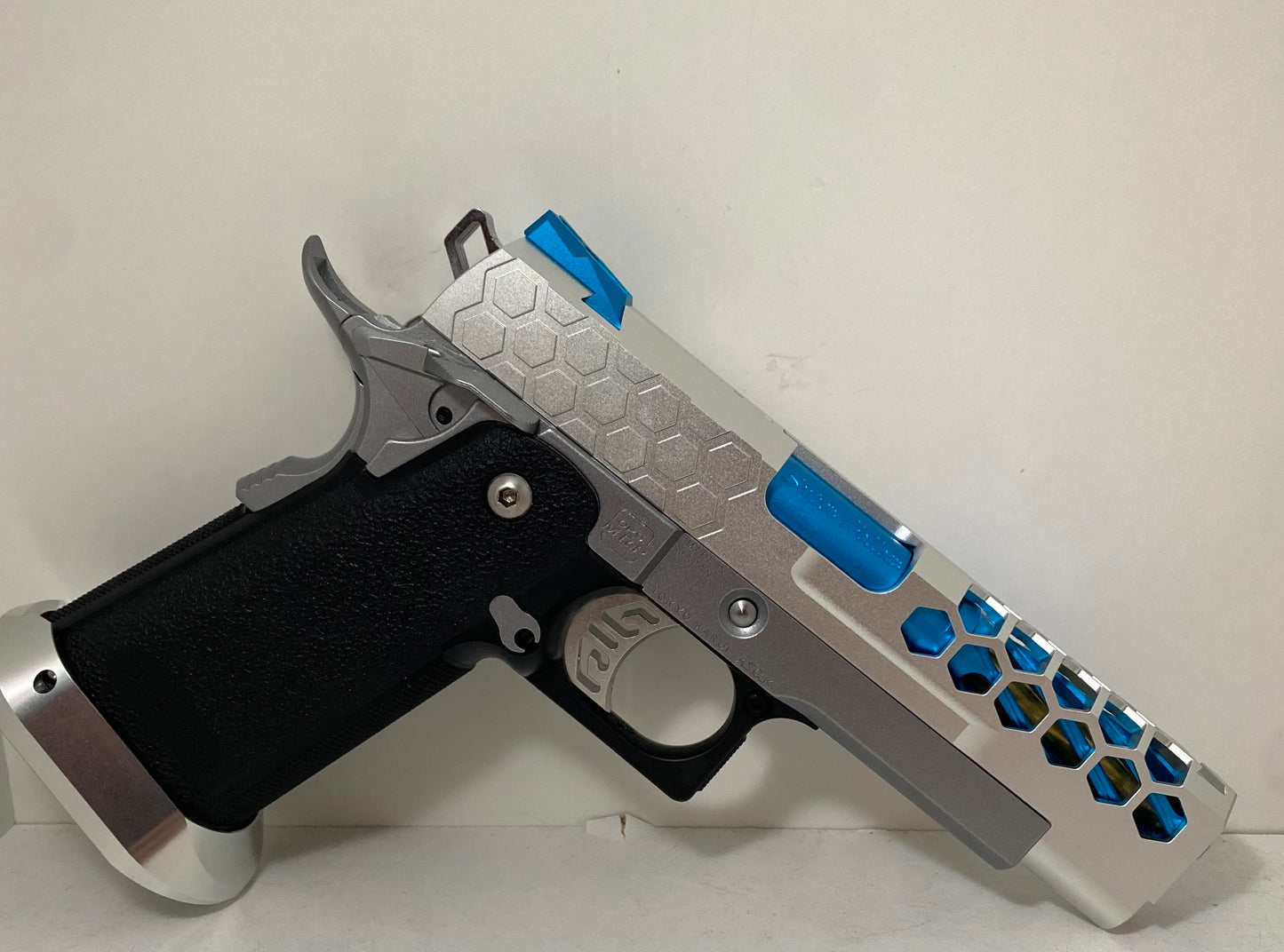 "Aqua Man" 4.3 custom built hi capa